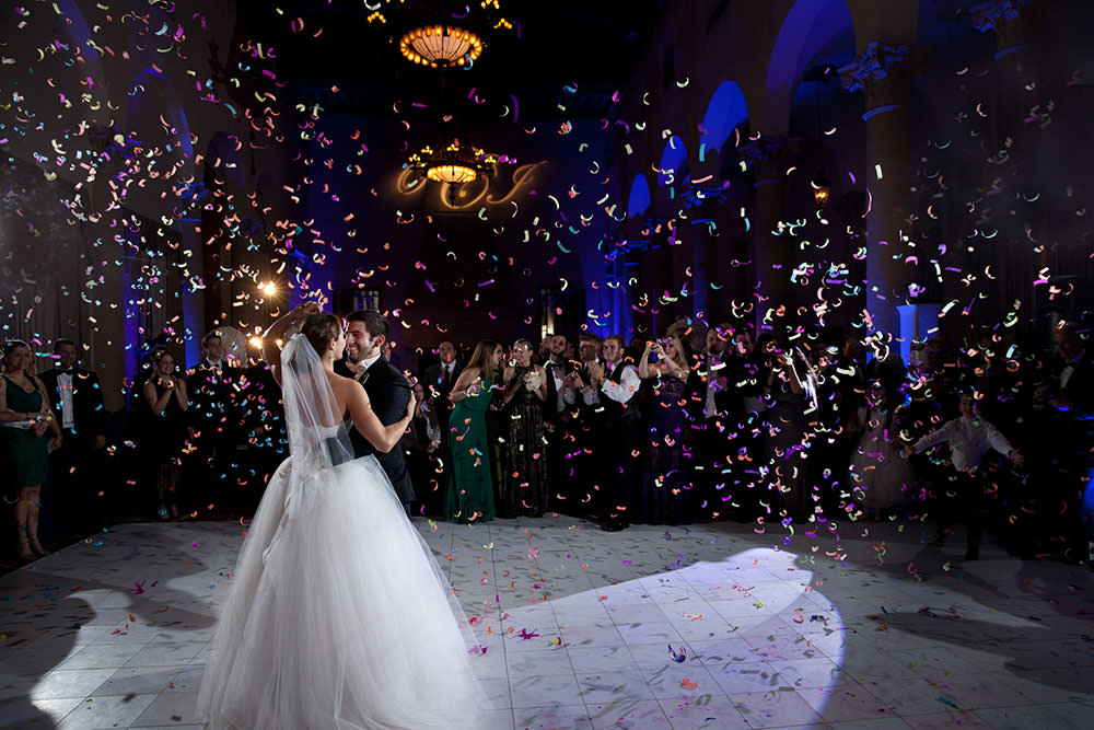 first dance at the biltmore hotel with confetti